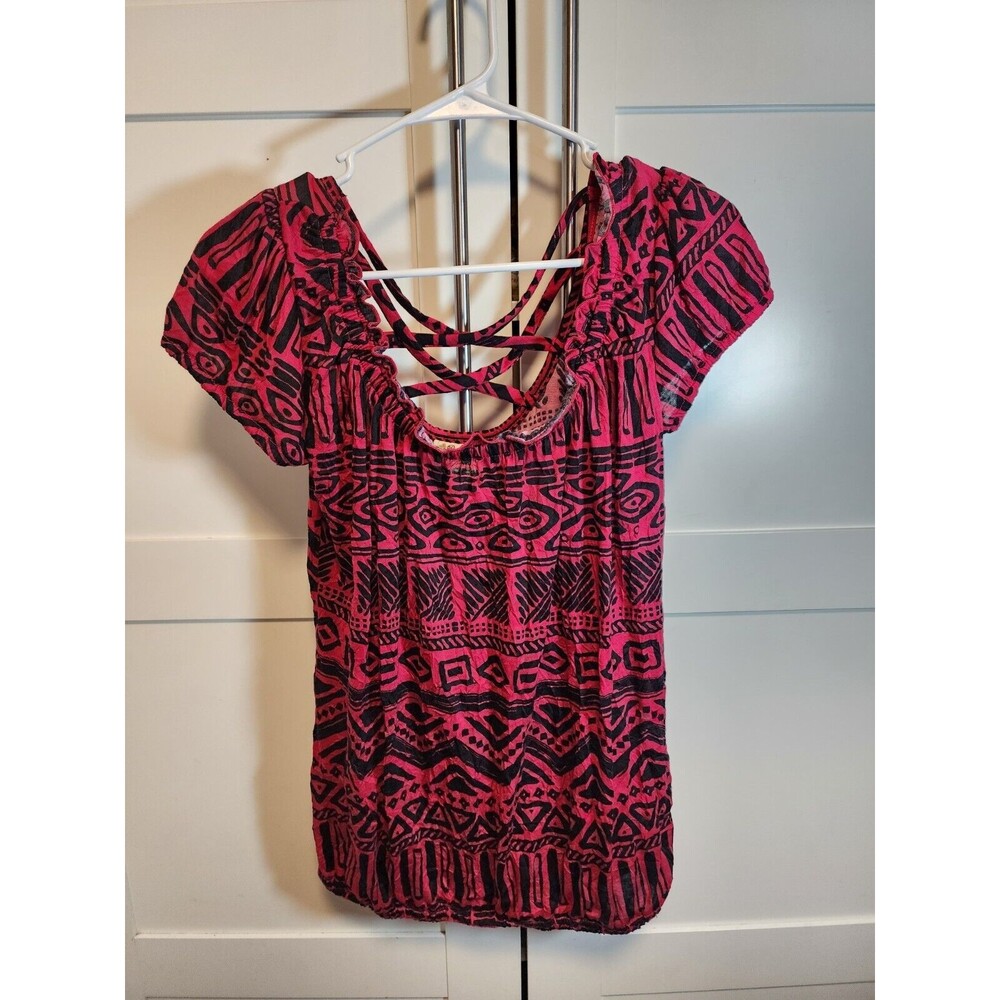 BELLE DU JOUR M BLACK/PINK CRISS CROSS TOP BLOUSE WOMEN